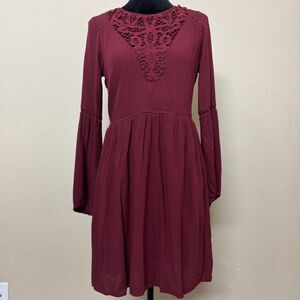 American Eagle Dress Womens Small Red Boho Long Sleeve Crochet Lace Lined Hippie